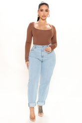 Stop Worrying Easy Waist Mom Jeans - Light Blue Wash